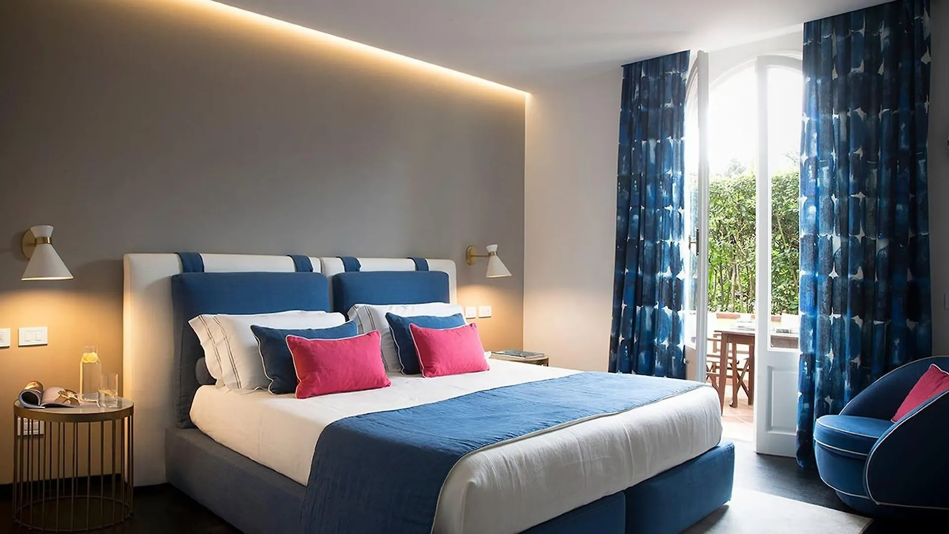 Hotel Byron Forte dei Marmi 5*,