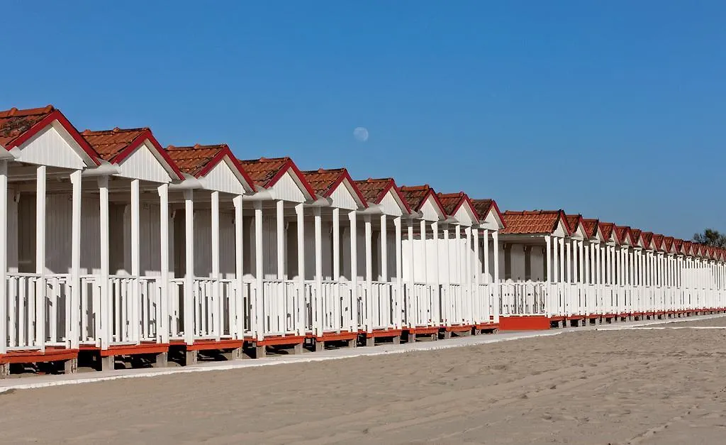 Hotel Byron Forte dei Marmi 5*,